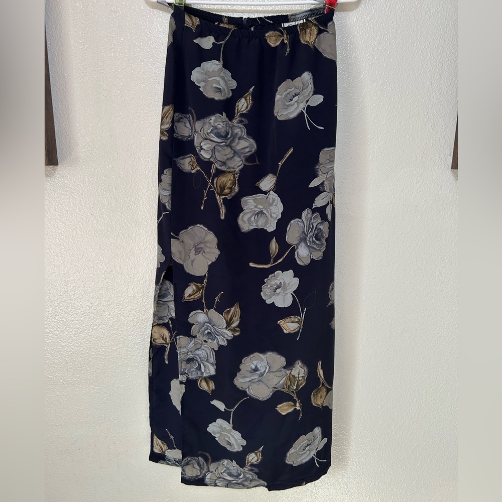 Joules Navy and Gray Floral Maxi Skirt